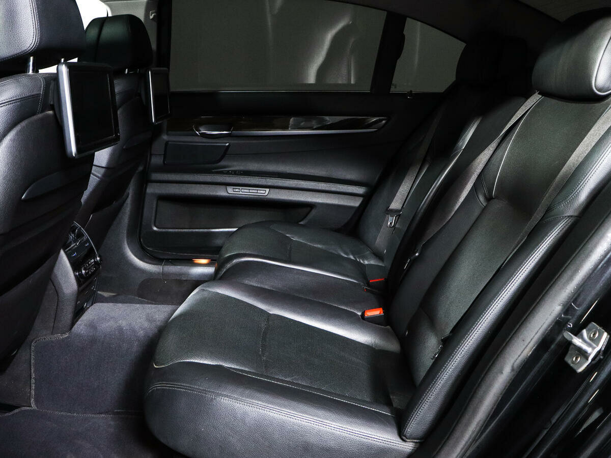 BMW 7 серии Long 740Li xDrive, 2013