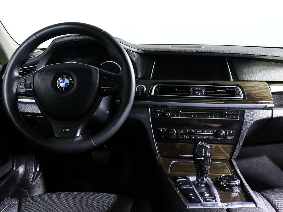 BMW 7 серии Long 740Li xDrive, 2013
