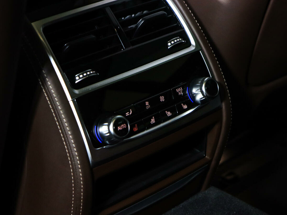 BMW 7 серии Long 740Ld xDrive, 2016