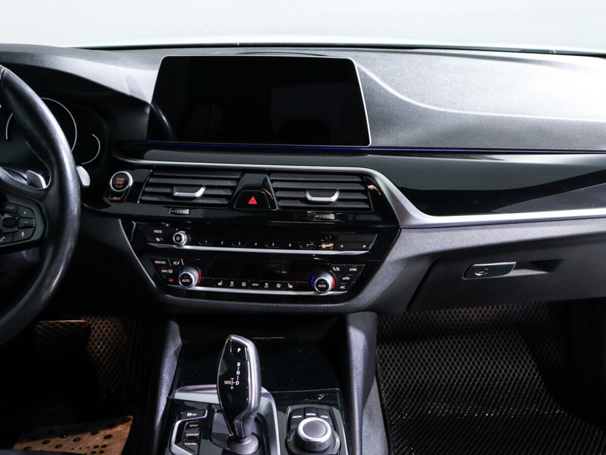 BMW 5 серии 520d xDrive, 2018