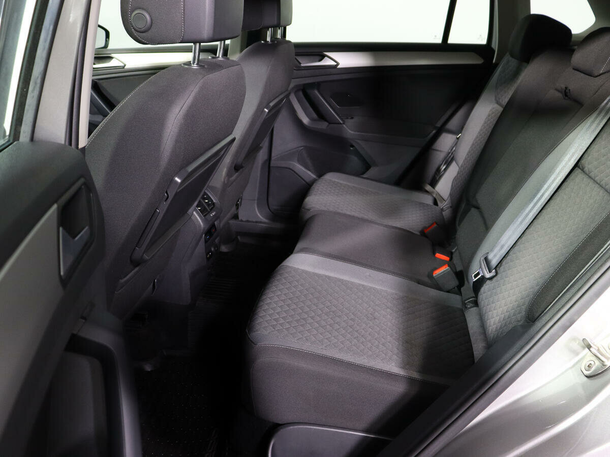 Volkswagen Tiguan L, 2020