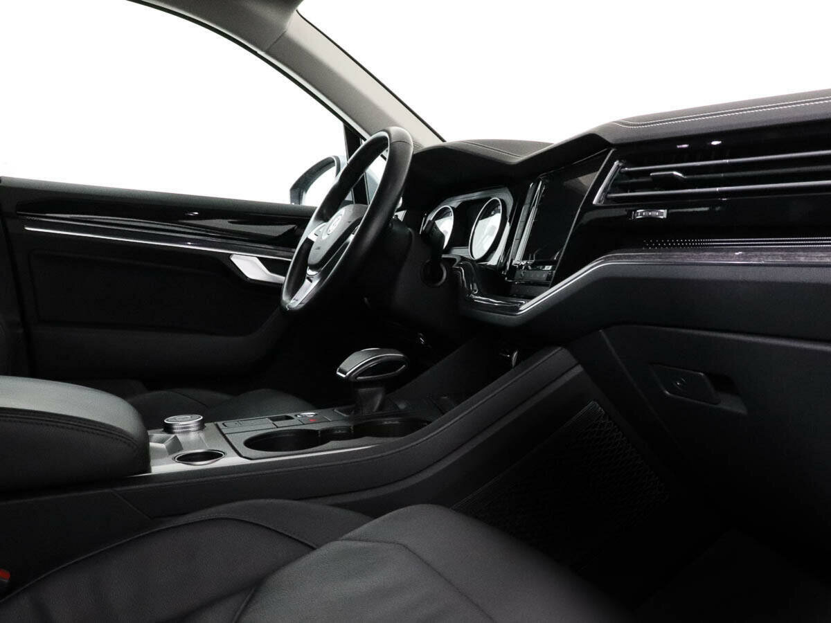 Volkswagen Touareg, 2018