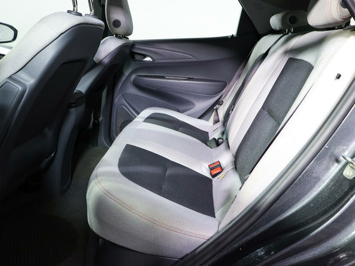 Chevrolet Bolt, 2017