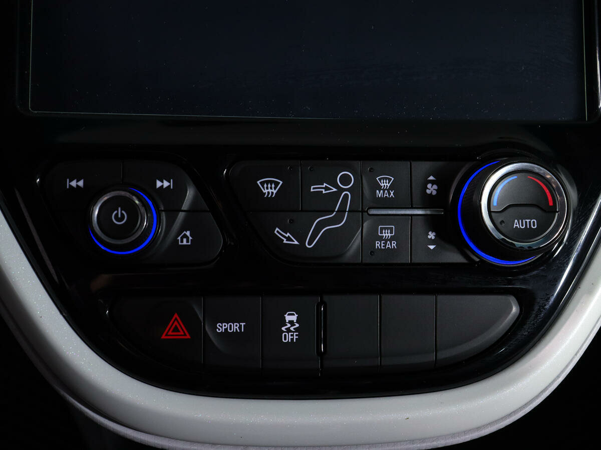 Chevrolet Bolt, 2017