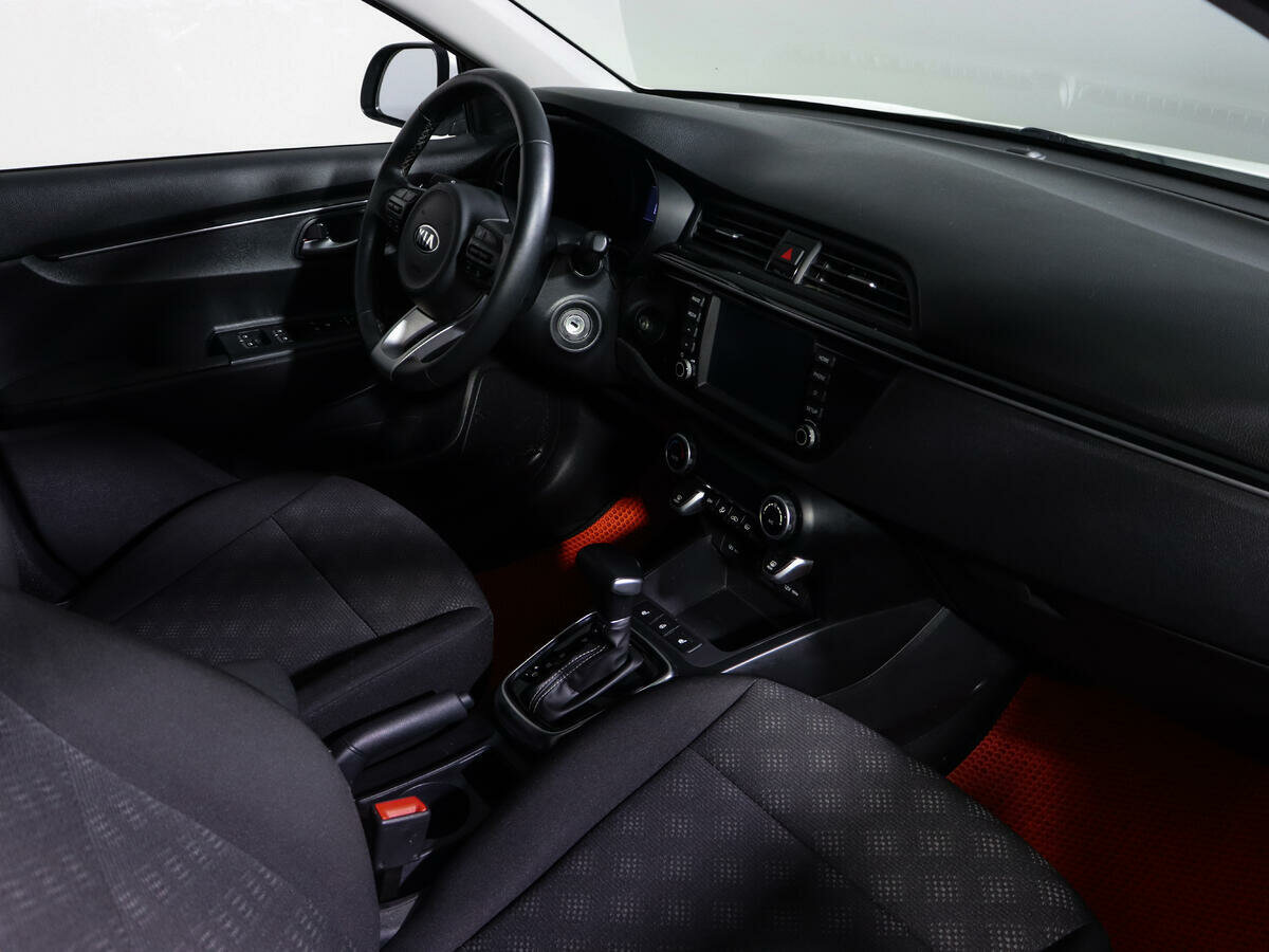 Kia Rio X-Line, 2019