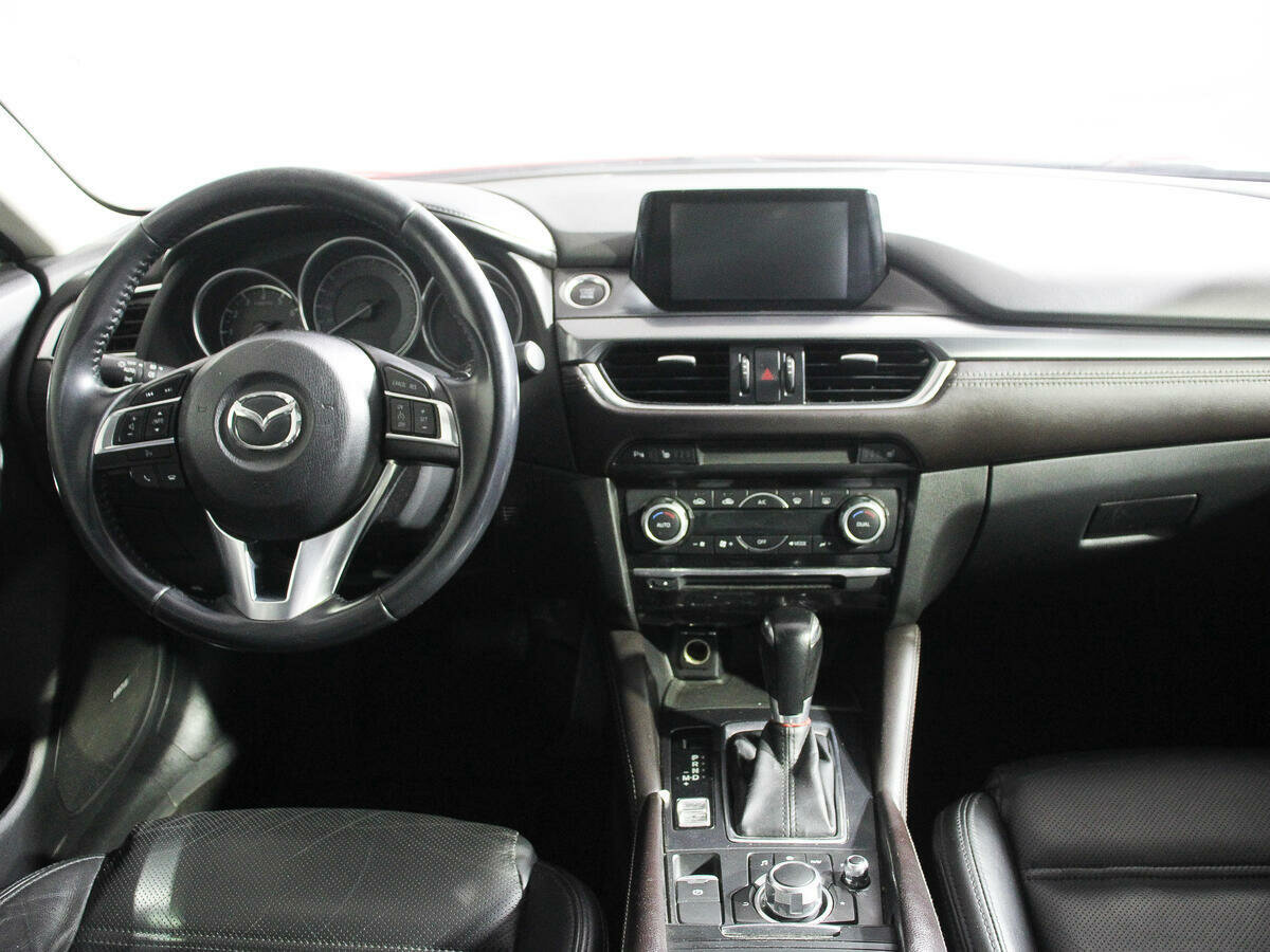 Mazda 6, 2015