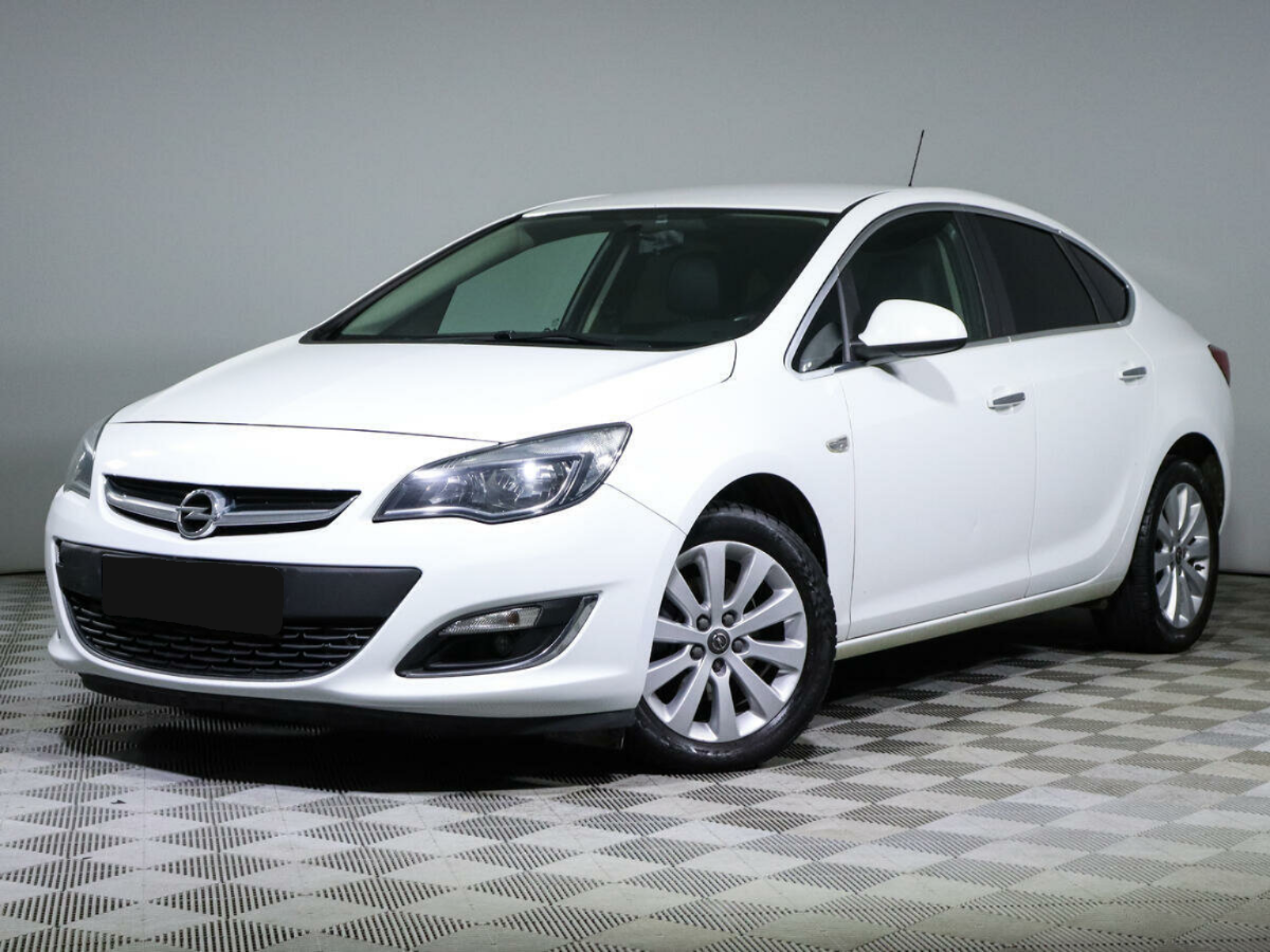 Opel Astra, 2013