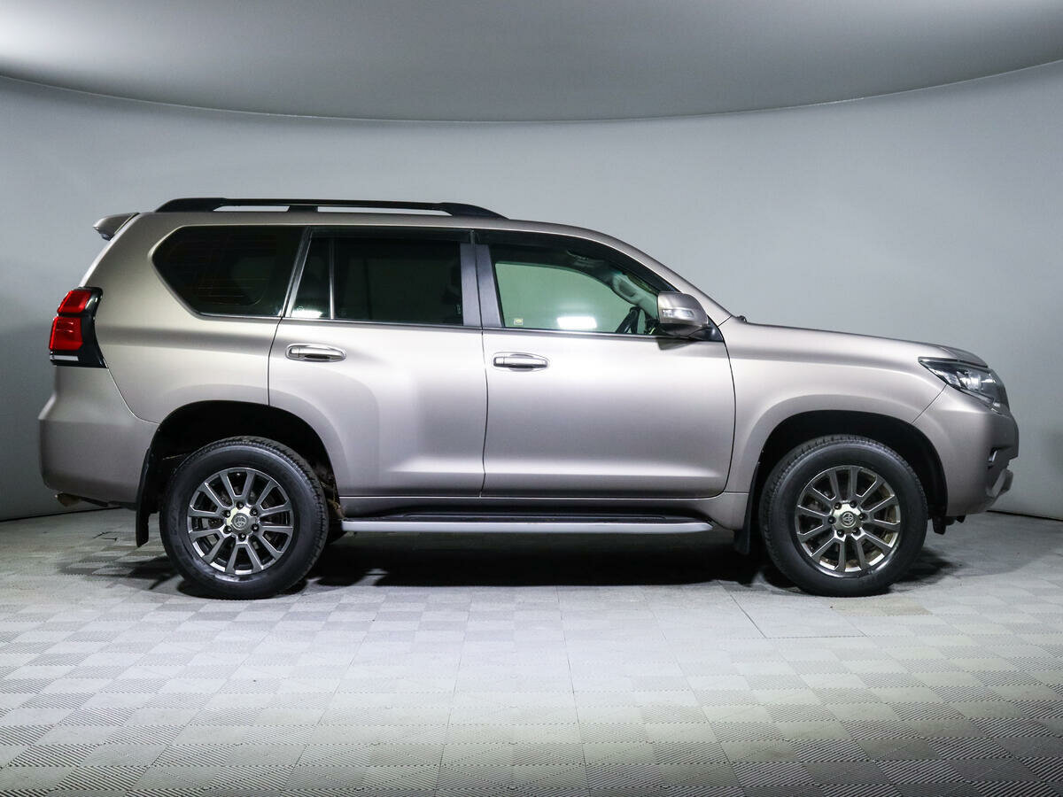 Toyota Land Cruiser Prado Arctic Trucks AT38, 2019