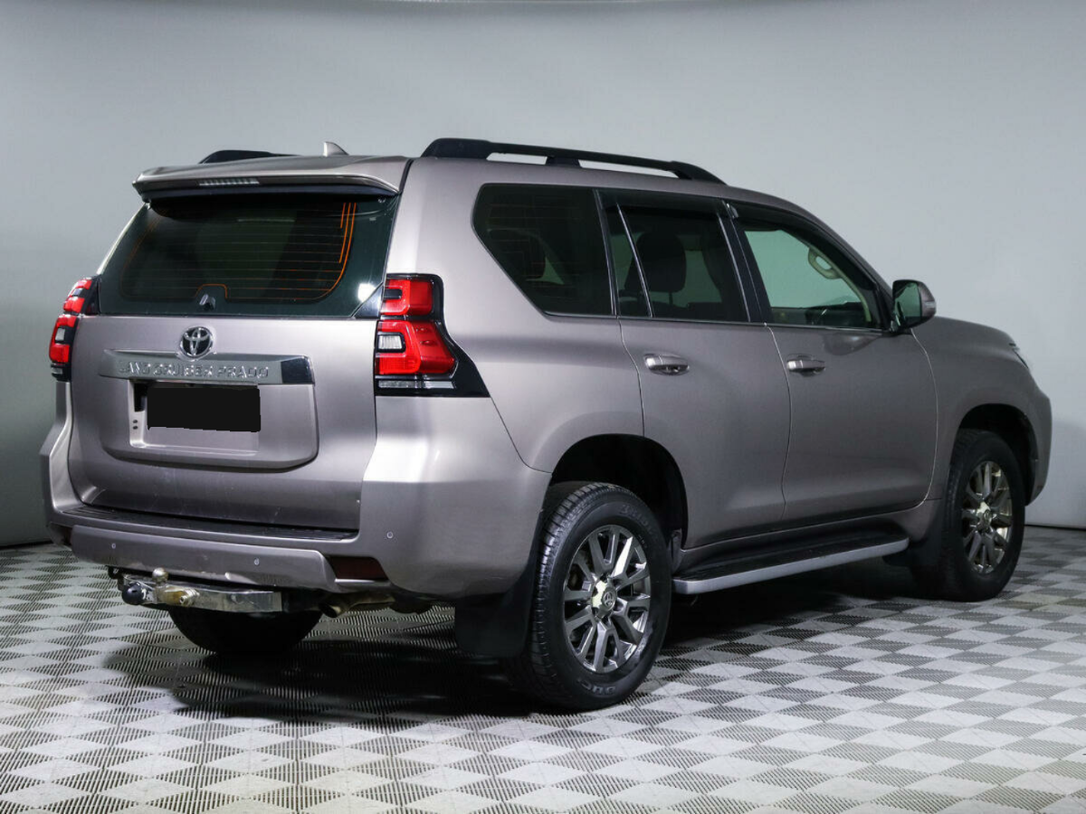 Toyota Land Cruiser Prado Arctic Trucks AT38, 2019