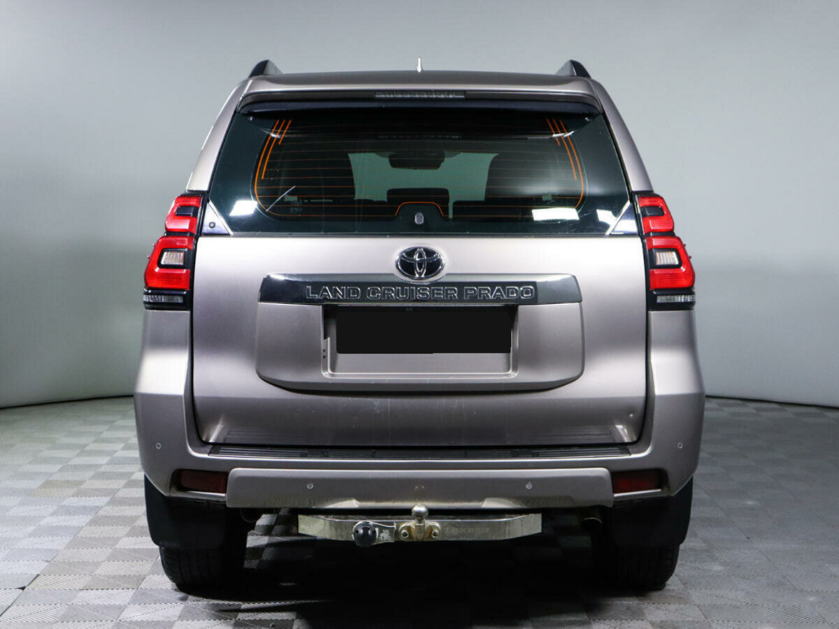 Toyota Land Cruiser Prado Arctic Trucks AT38, 2019