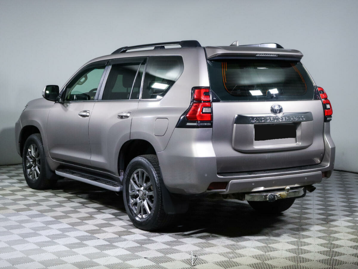 Toyota Land Cruiser Prado Arctic Trucks AT38, 2019