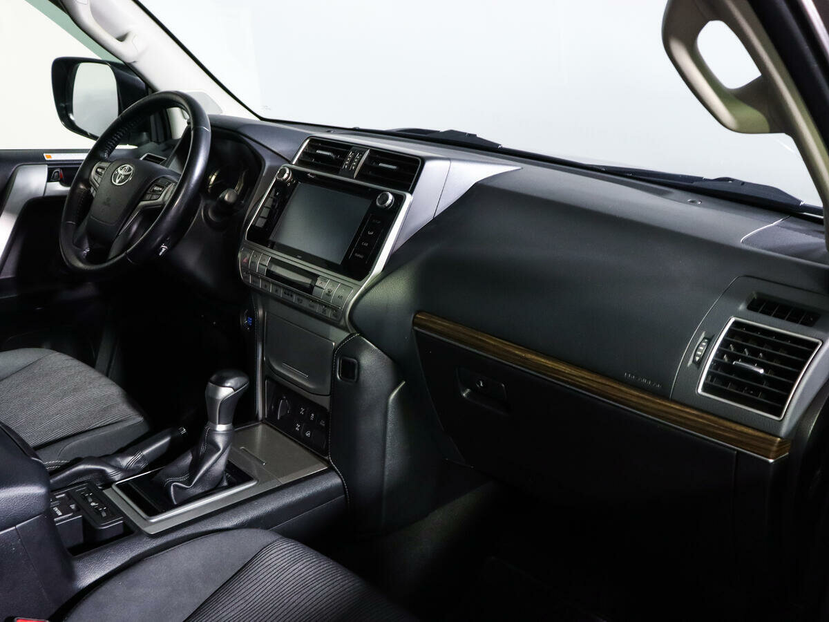 Toyota Land Cruiser Prado Arctic Trucks AT38, 2019