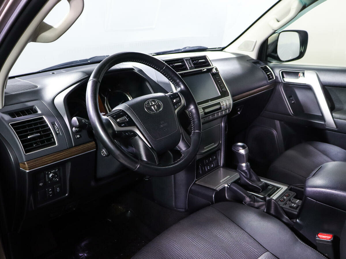 Toyota Land Cruiser Prado Arctic Trucks AT38, 2019