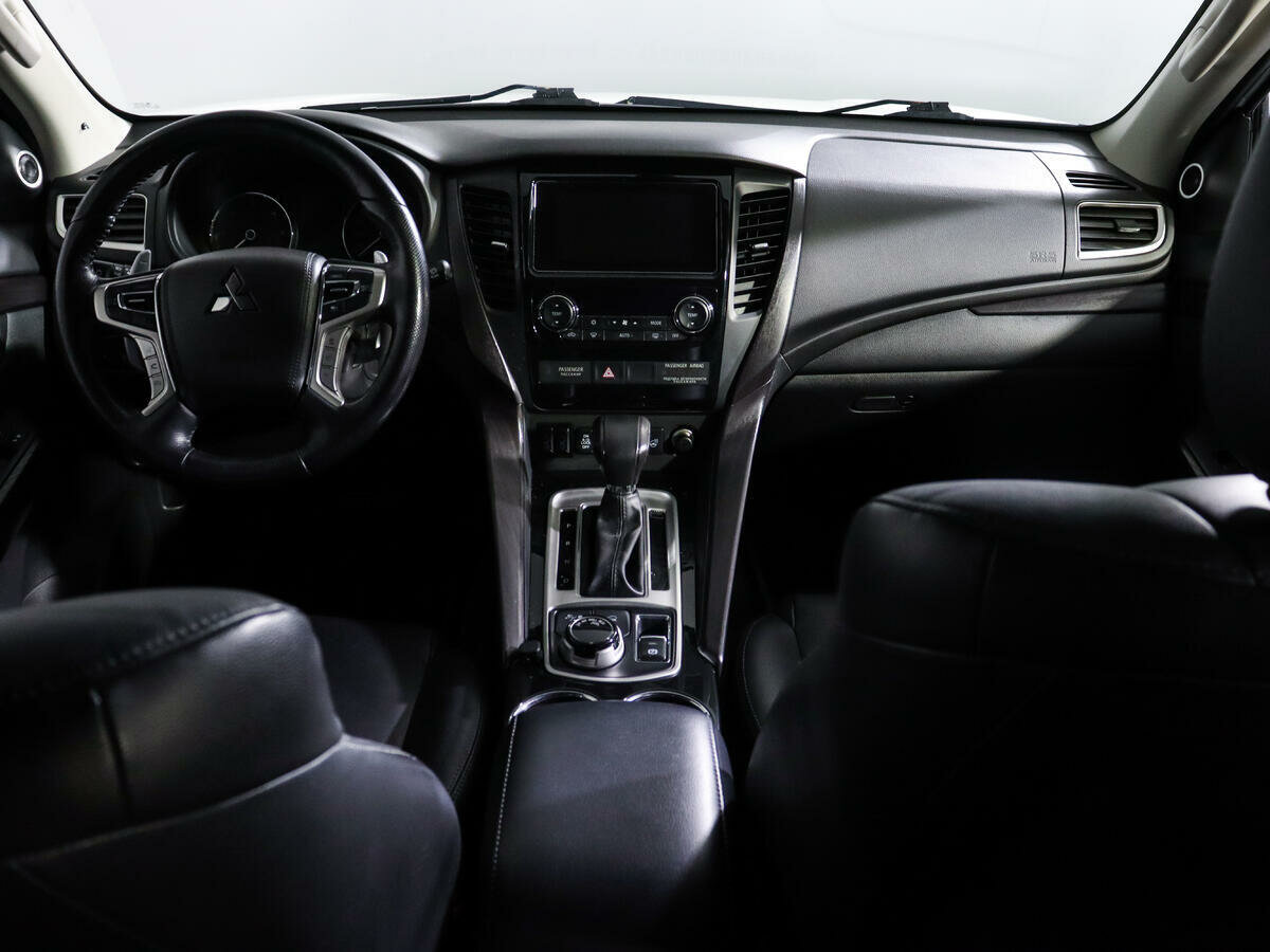 Mitsubishi Pajero Sport, 2018