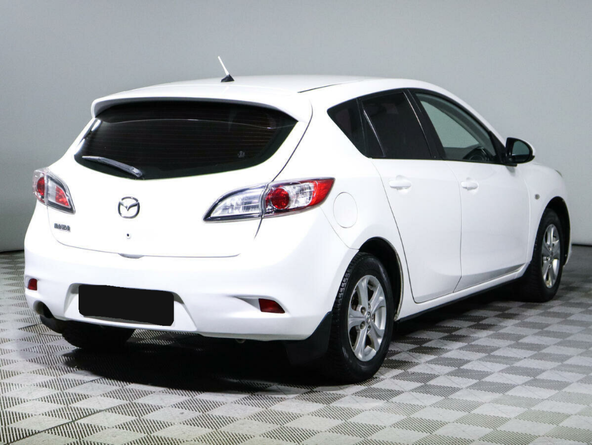 Mazda 3, 2012