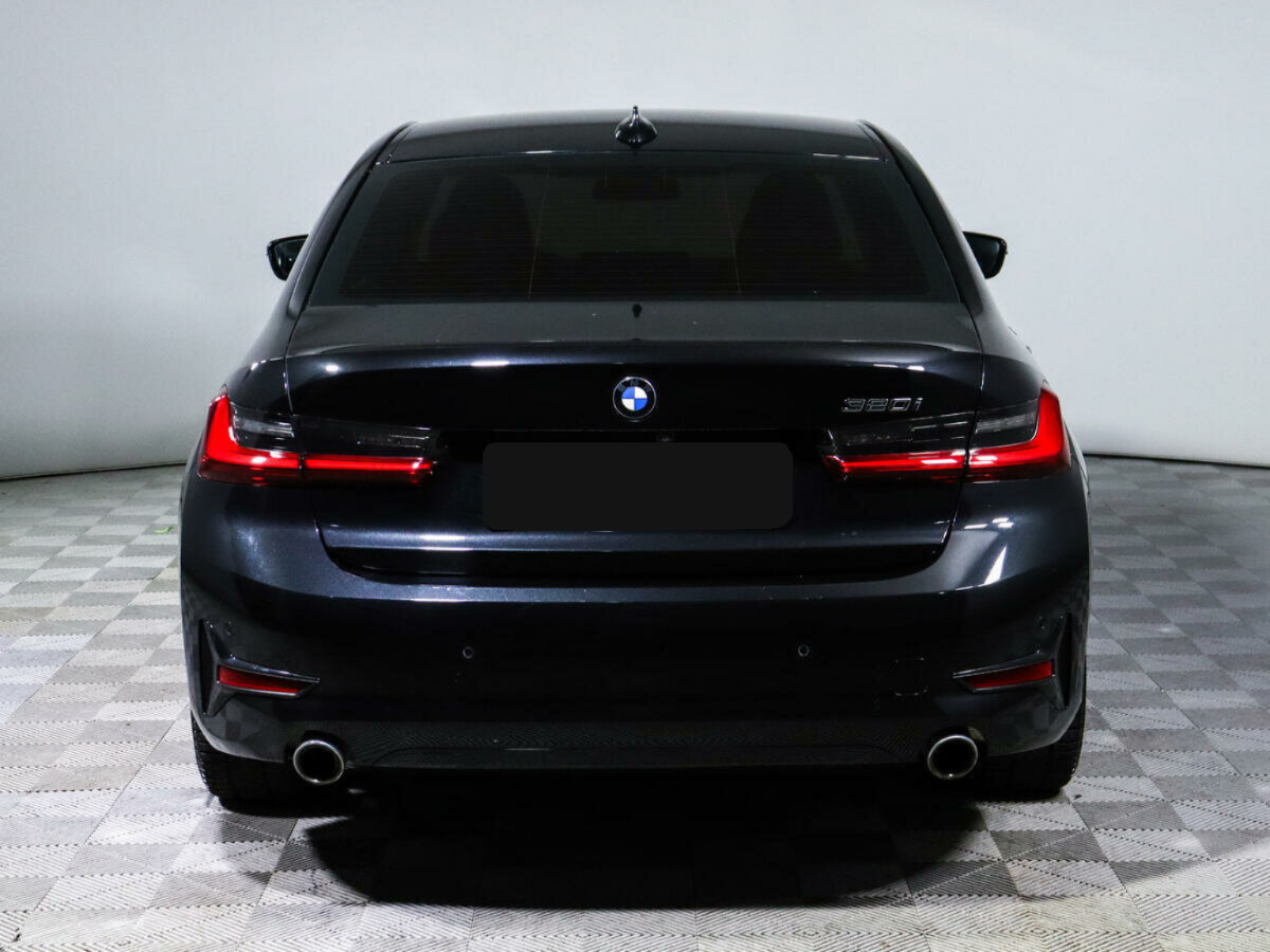 BMW 3 серии 320i, 2021