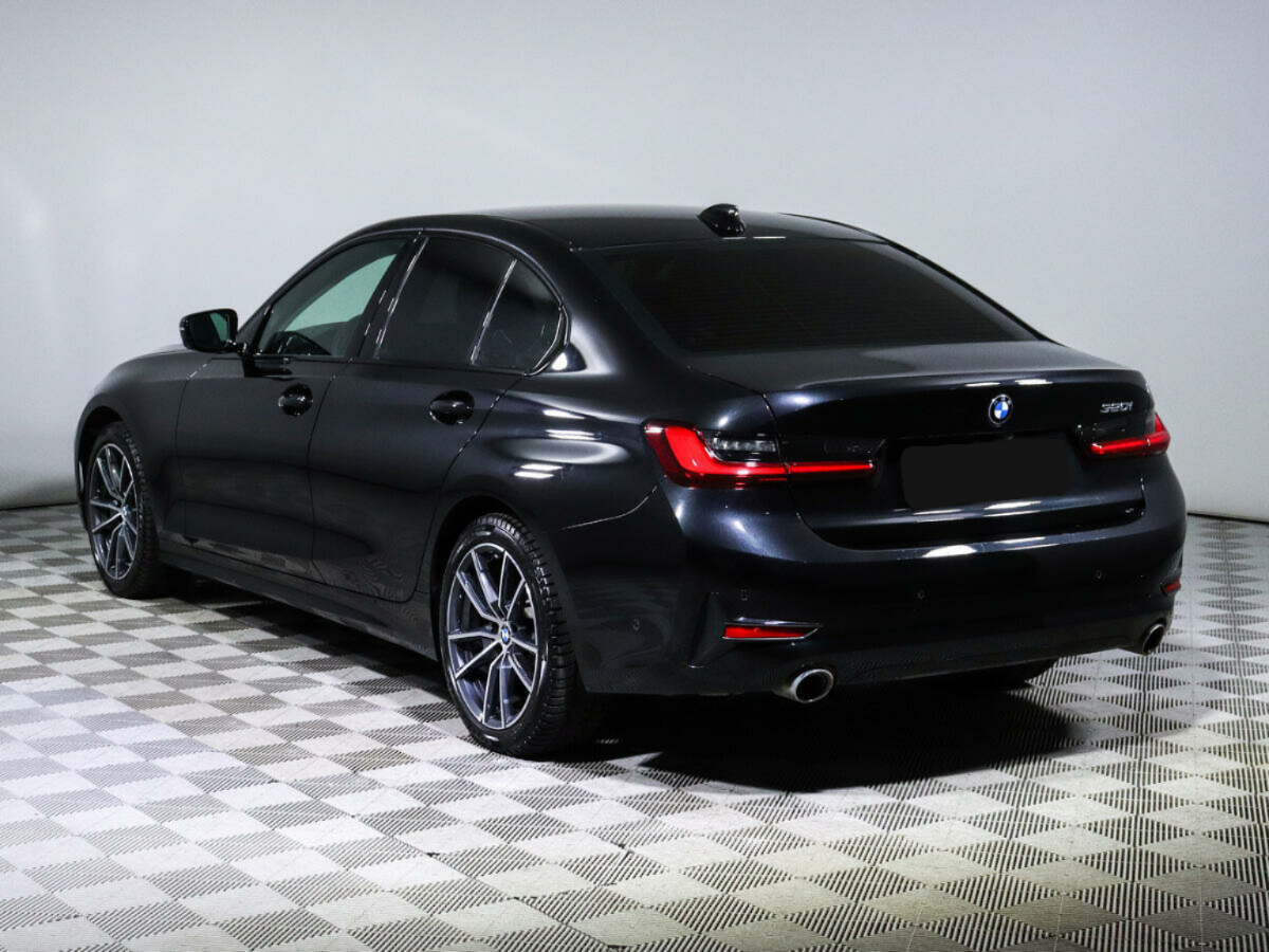 BMW 3 серии 320i, 2021