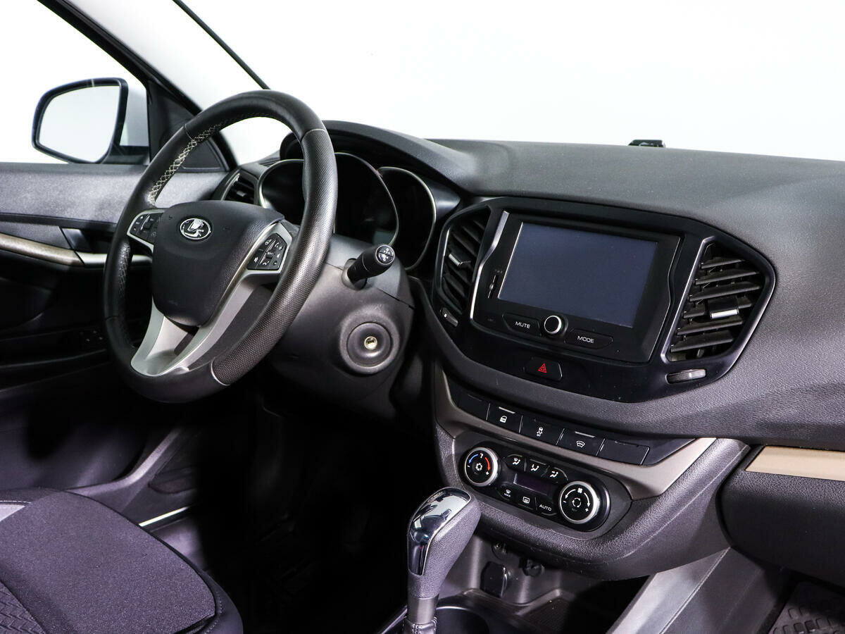 Lada (ВАЗ) Vesta, 2020