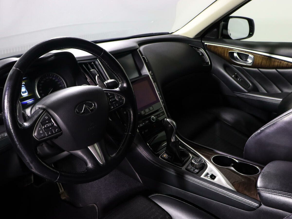 Infiniti Q50, 2014