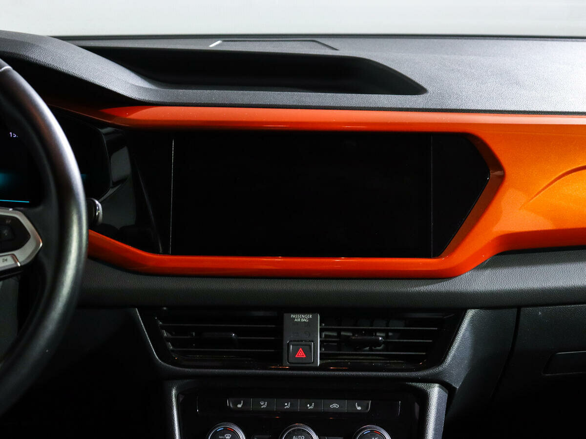 Volkswagen Taos, 2021