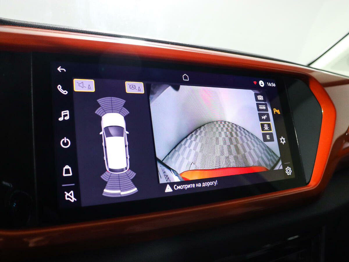 Volkswagen Taos, 2021