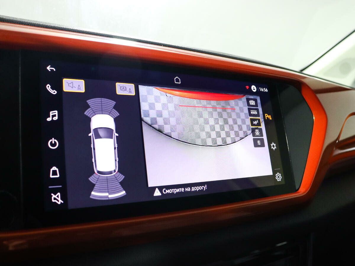 Volkswagen Taos, 2021