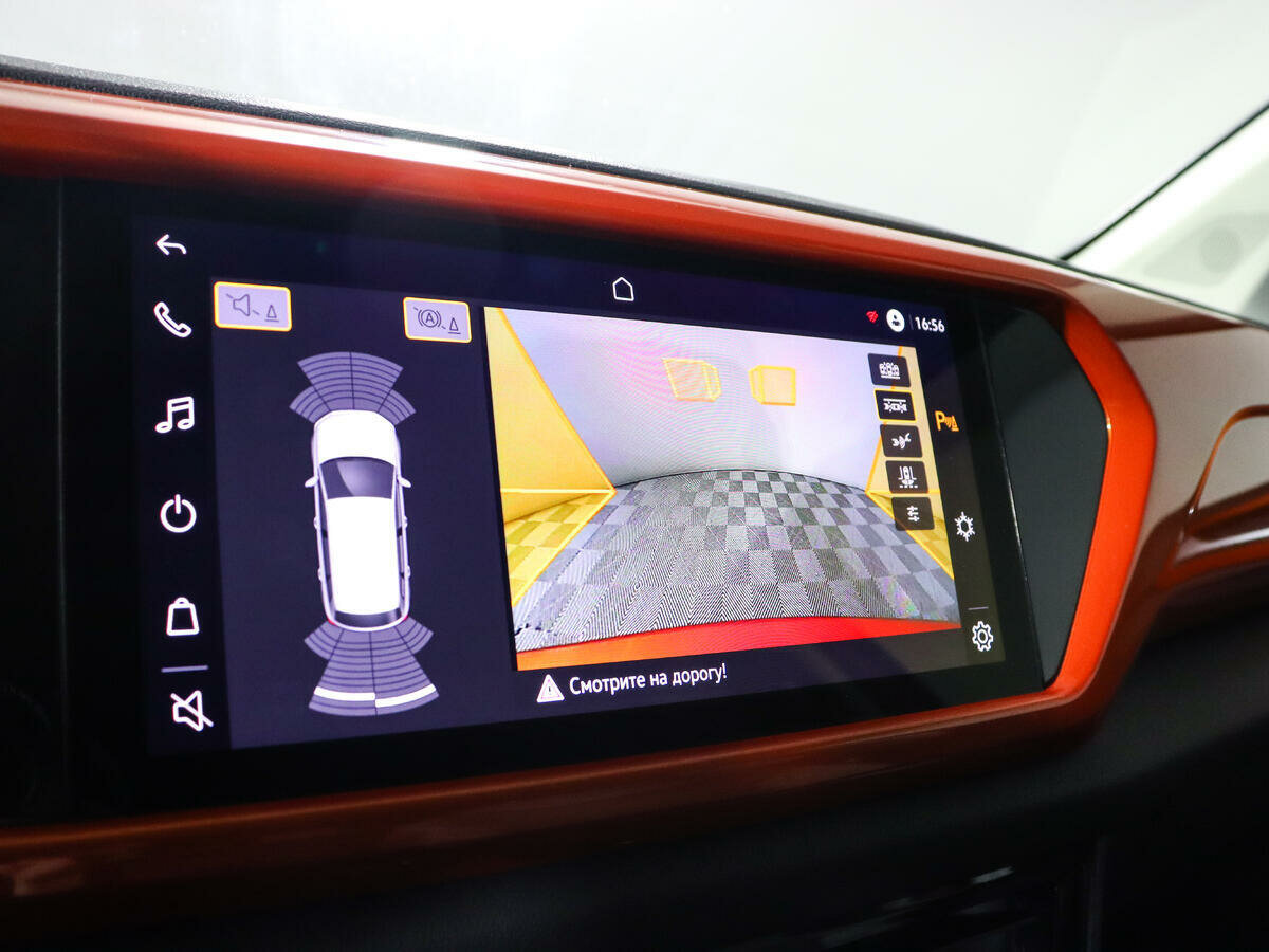 Volkswagen Taos, 2021