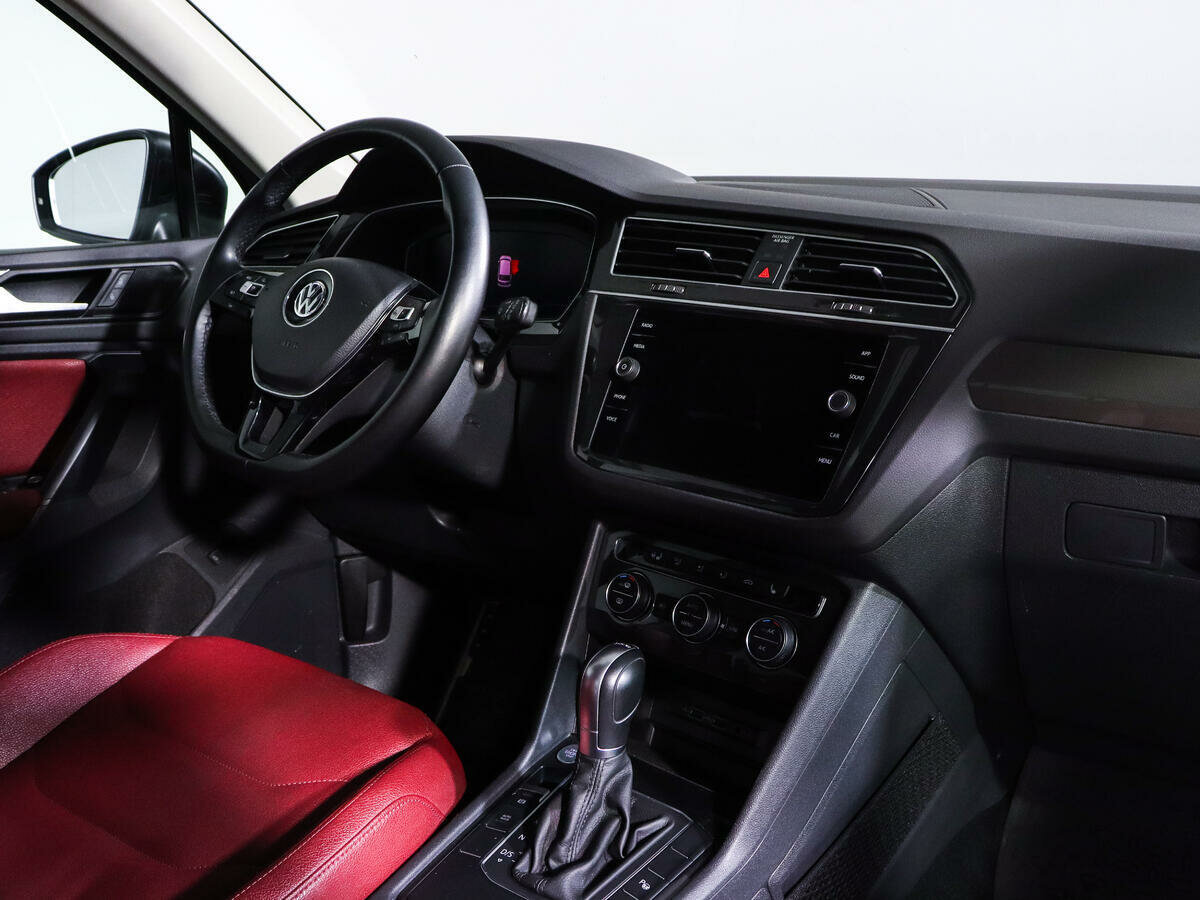 Volkswagen Tiguan L, 2019