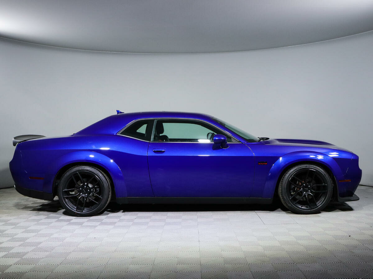 Dodge Challenger R__T, 2020