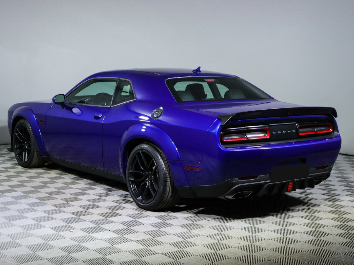Dodge Challenger R__T, 2020