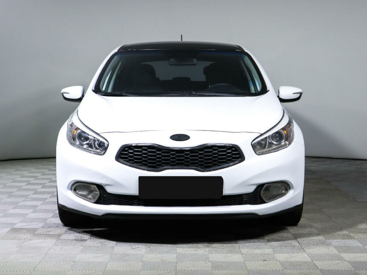 Kia Ceed, 2013