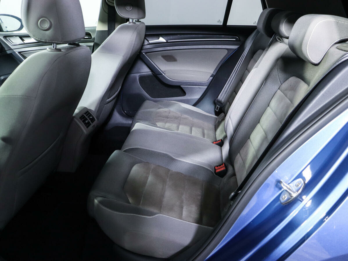 Volkswagen Golf, 2013