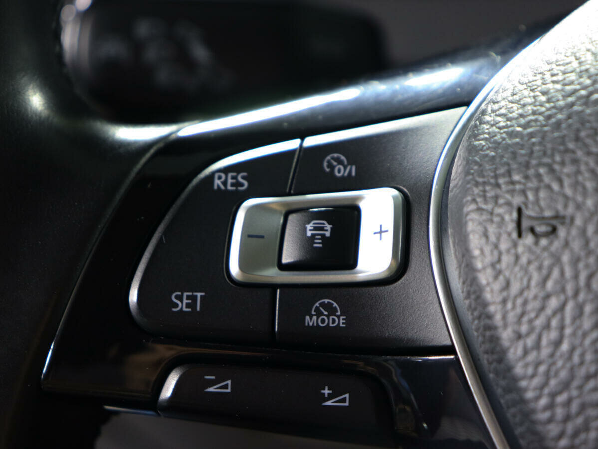 Volkswagen Golf, 2013