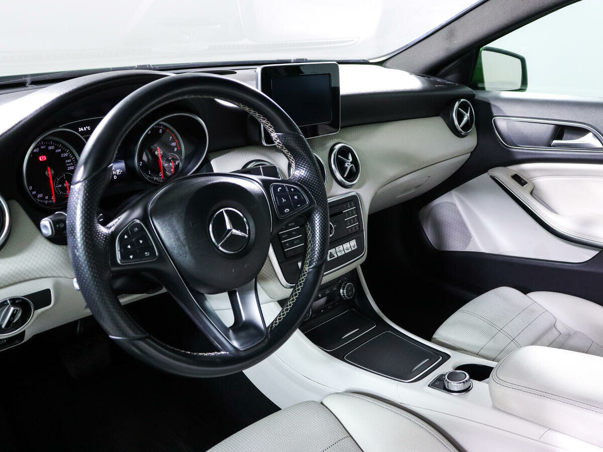 Mercedes-Benz A-Класс 180, 2015