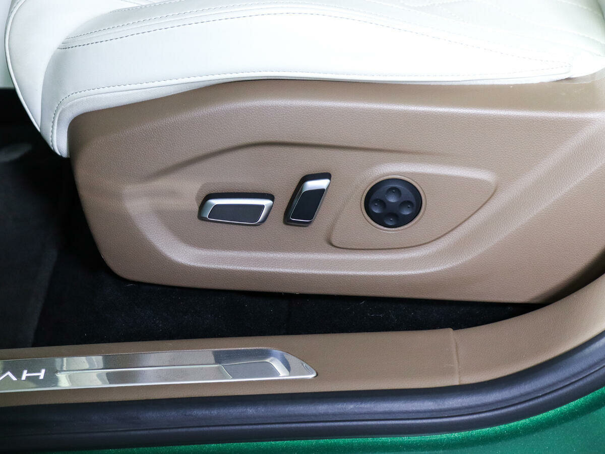 Voyah Free EVR, 2022