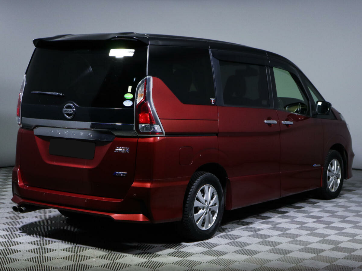 Nissan Serena S-Hybrid, 2016
