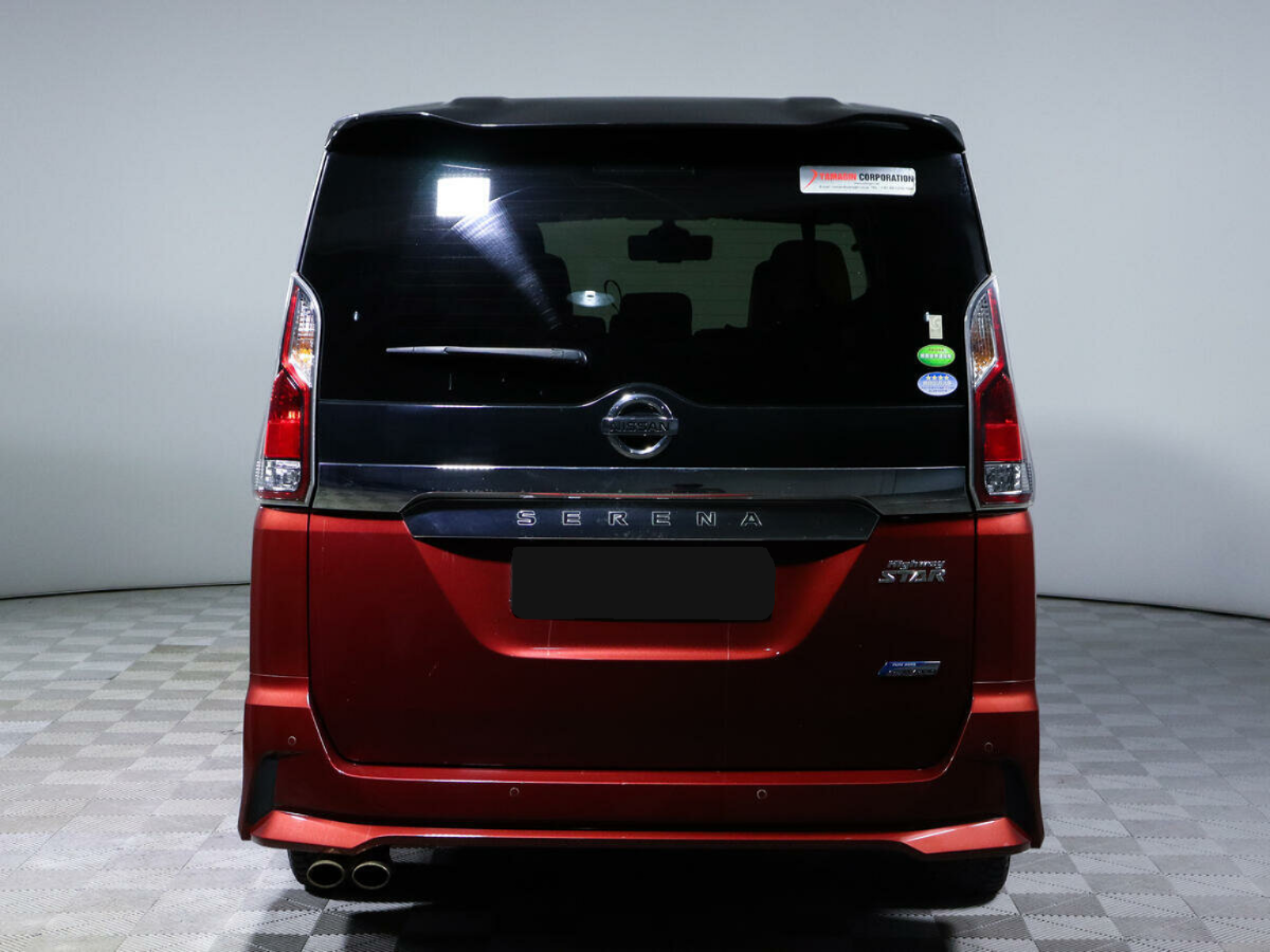 Nissan Serena S-Hybrid, 2016