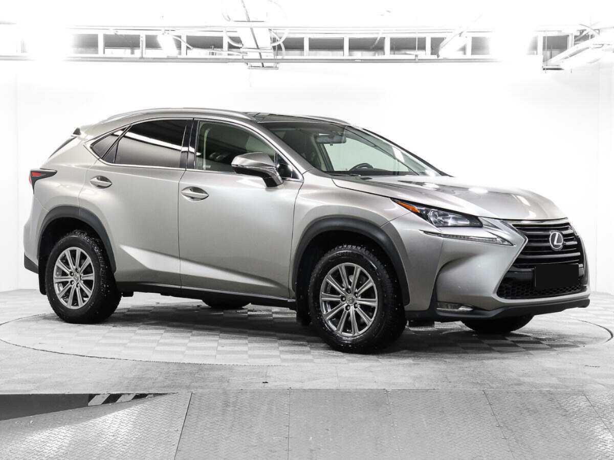Lexus NX 200, 2015