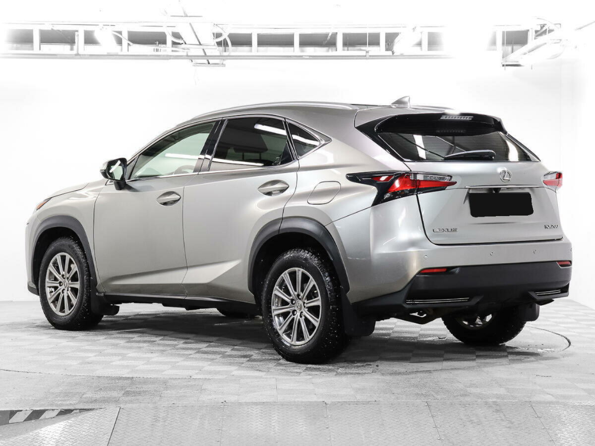 Lexus NX 200, 2015