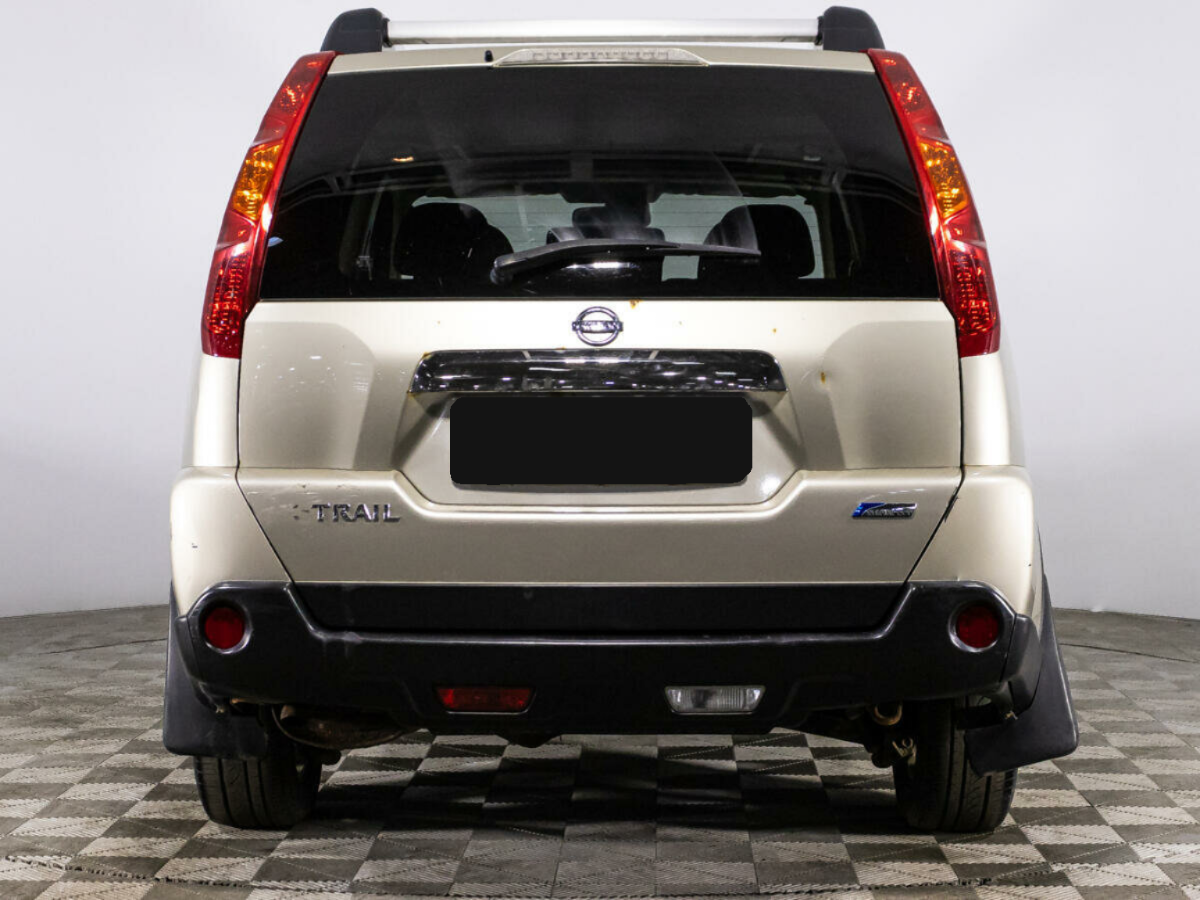 Nissan X-Trail, 2010