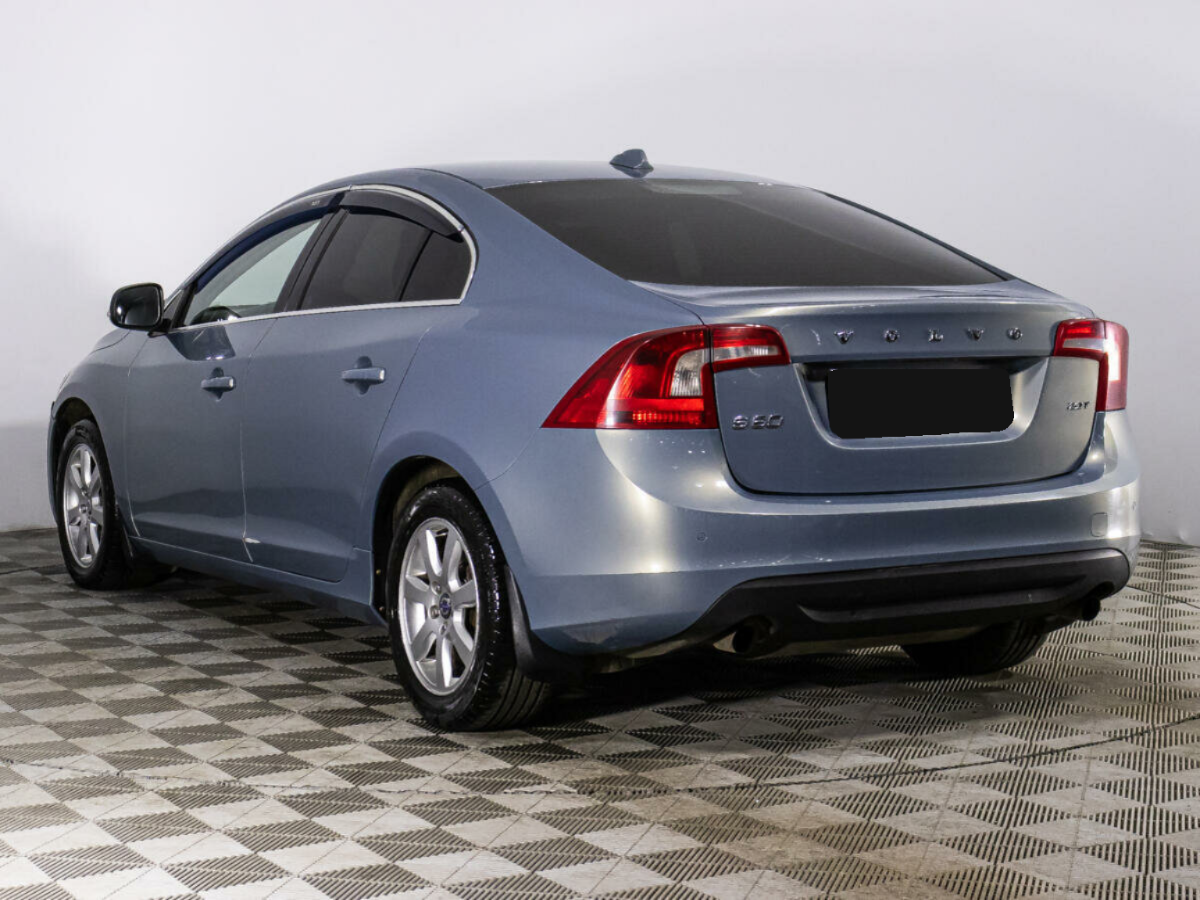 Volvo S60, 2011