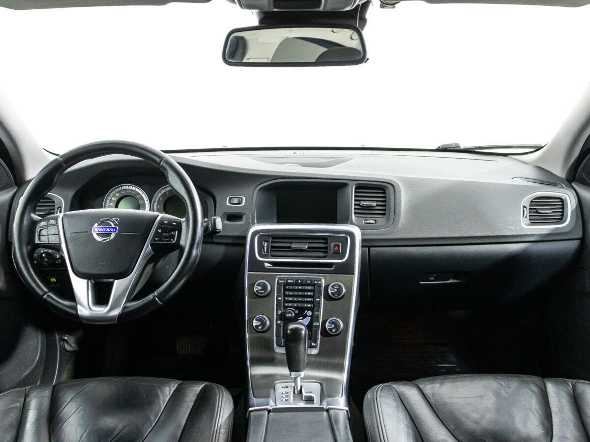 Volvo S60, 2011