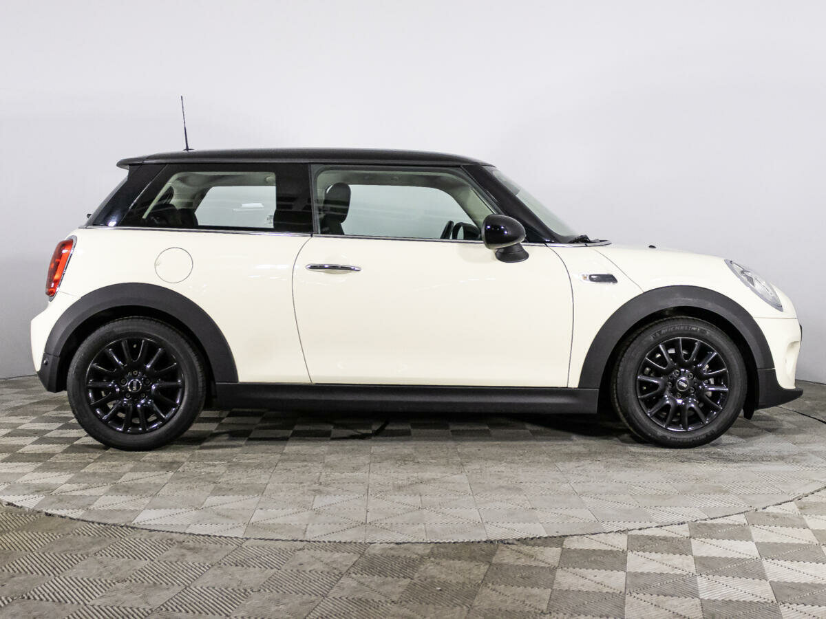 Mini Hatch Cooper, 2016