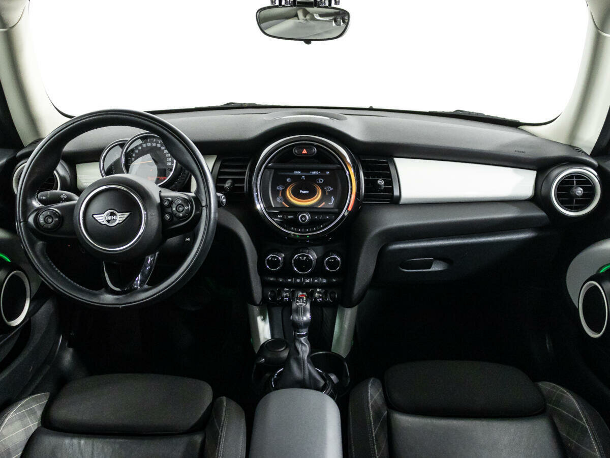 Mini Hatch Cooper, 2016