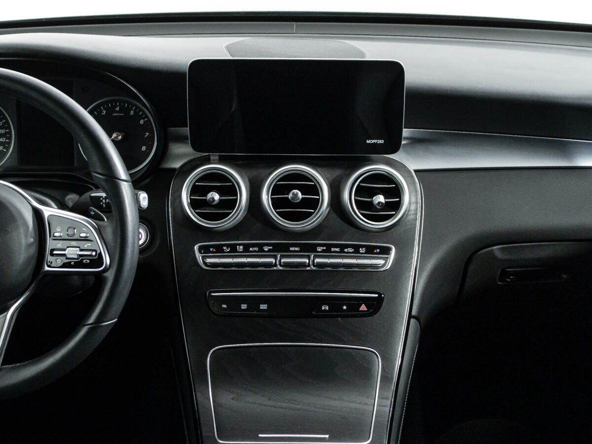 Mercedes-Benz GLC 200, 2019