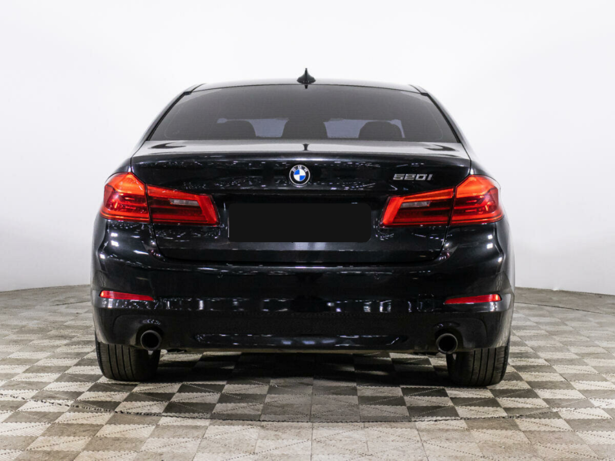 BMW 5 серии 520i, 2018