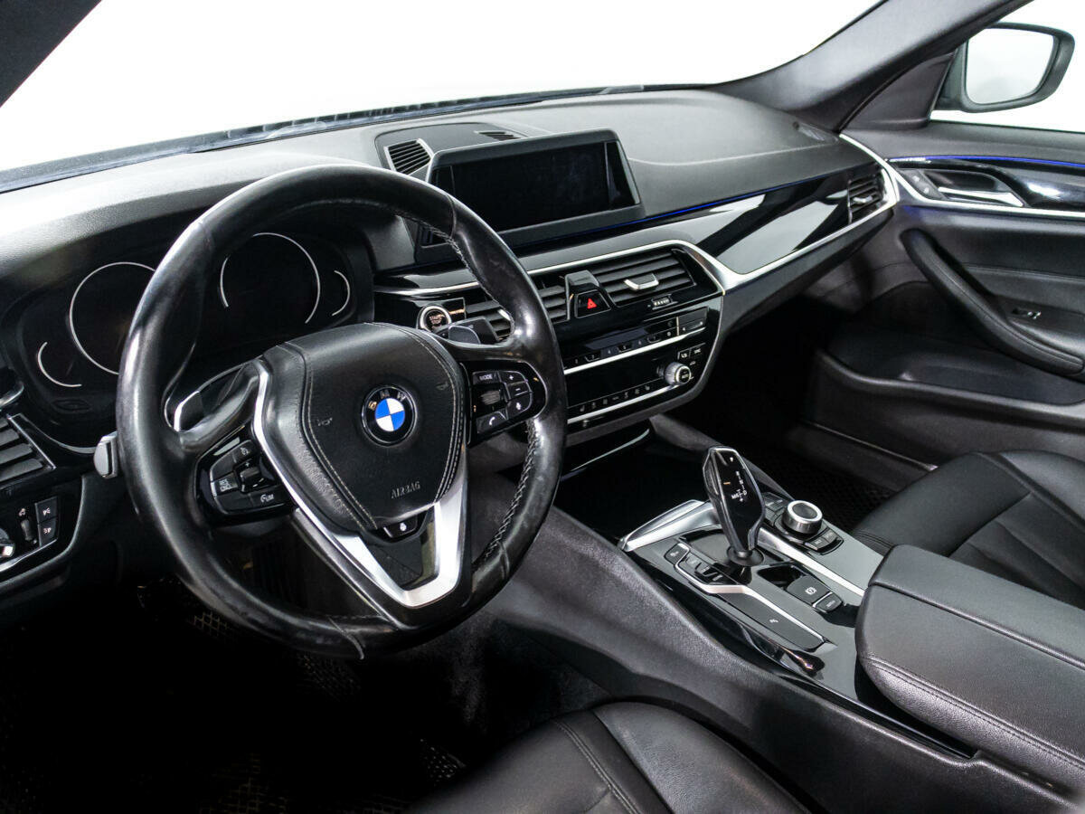 BMW 5 серии 520i, 2018