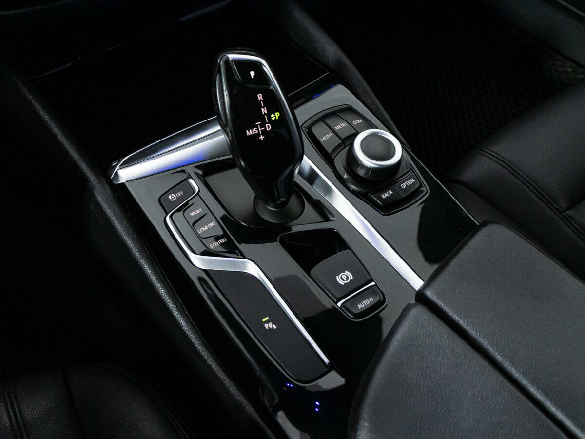 BMW 5 серии 520i, 2018