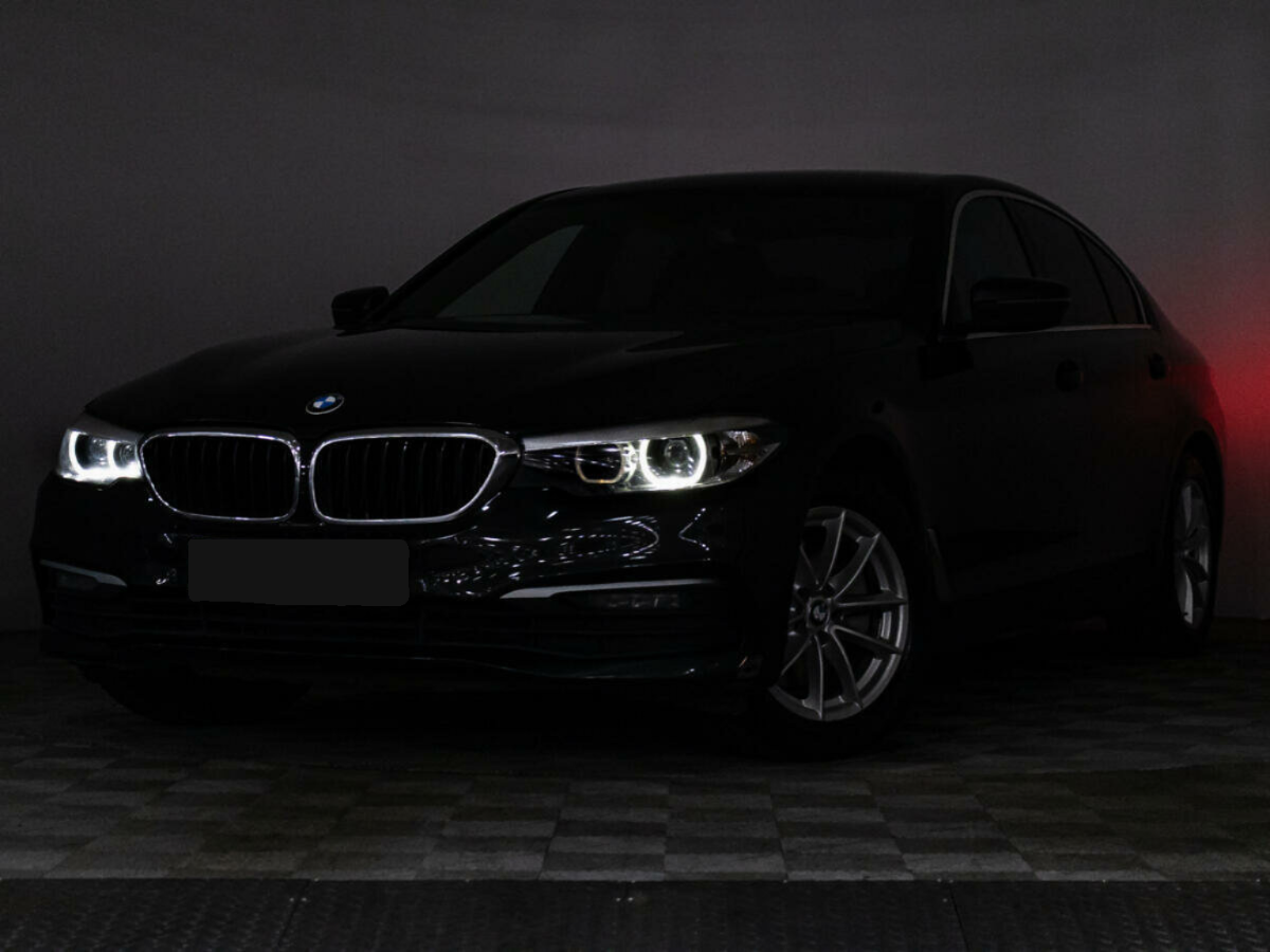 BMW 5 серии 520i, 2018
