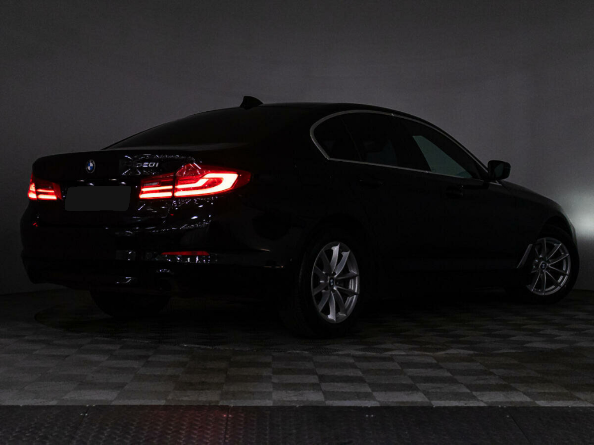 BMW 5 серии 520i, 2018